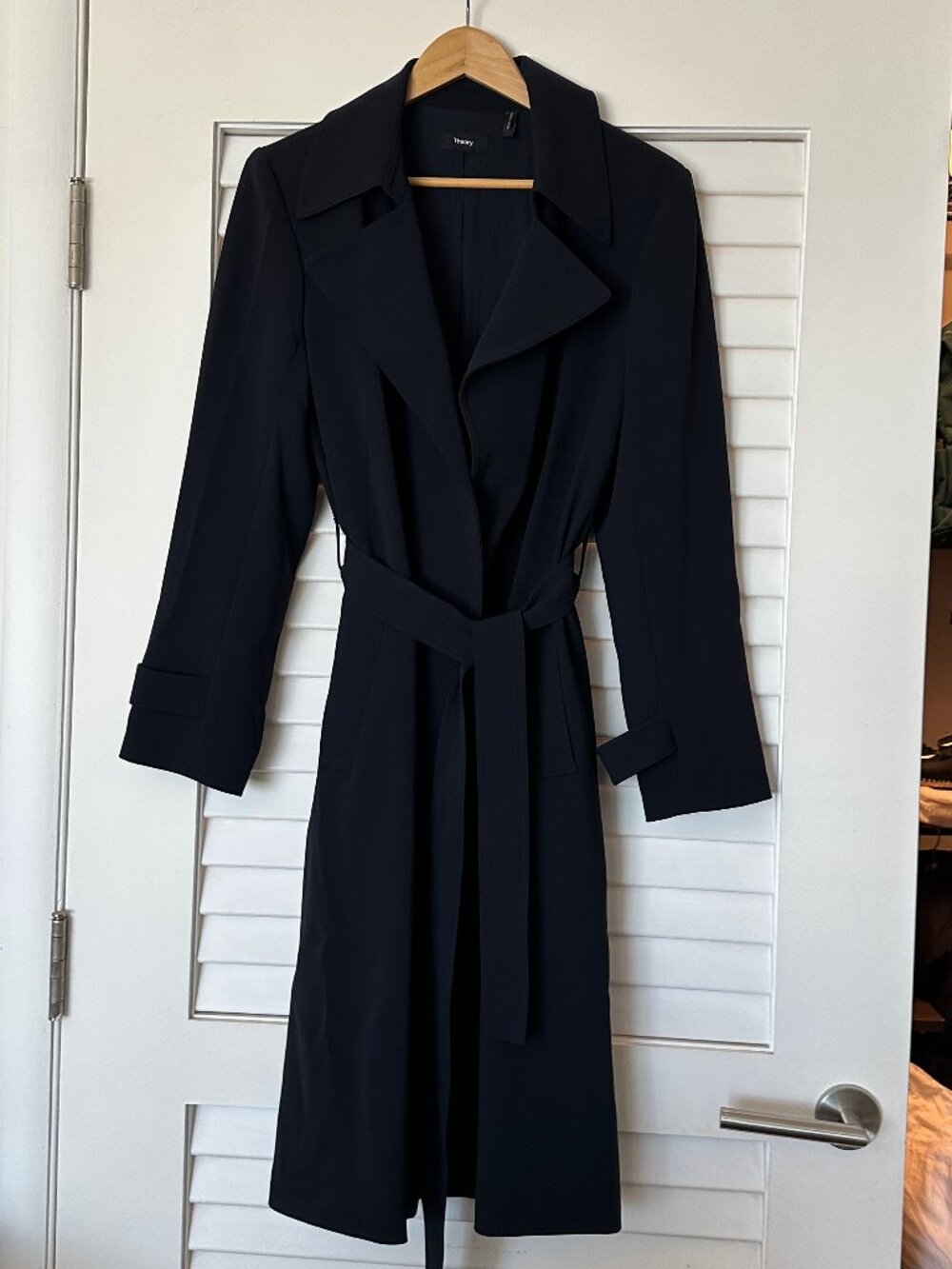 Theory Oaklane Trench Coat in Admiral Crepe